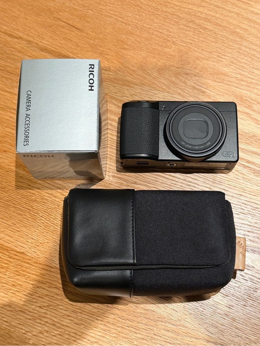 Ricoh gr3x hdf (barely used) shutter count 184